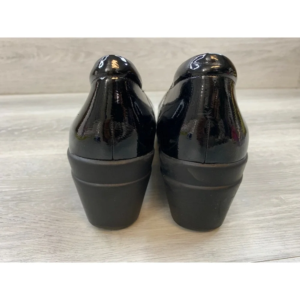 Naturalizer Sam Black Patent Wedge Pumps Women's 9 Slip On Comfort Shoes